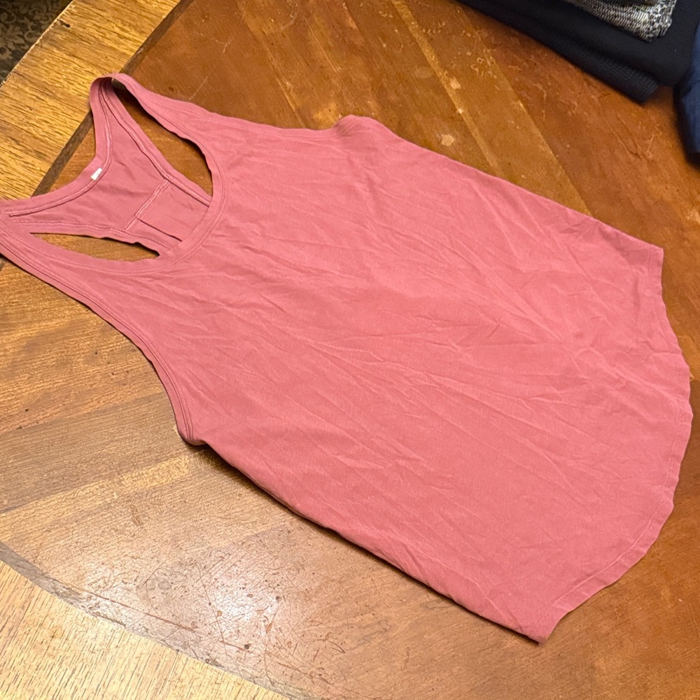 lululemon athletica Coral Tank Top